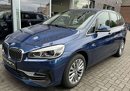 BMW 218i 218 GranTourer Luxury Navi Leder Komfortzugang