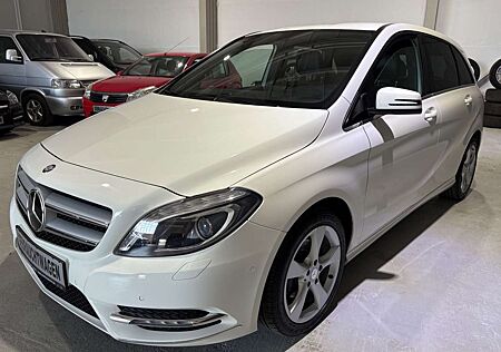 Mercedes-Benz B 180 BlueEfficiency*Navi*Leder*Xenon*