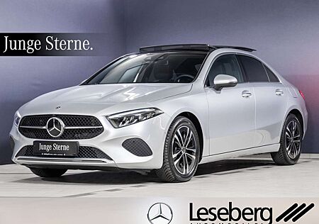 Mercedes-Benz A 200 Lim. Progress. LED/Pano/AHK/Distro./Kamera