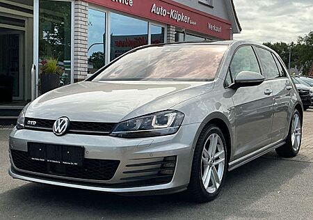 VW Golf Volkswagen VII Lim. GTD DSG Pano AHK NAVI BT RFK StHz
