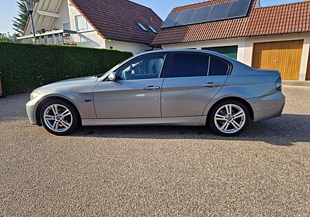 BMW 320i 320