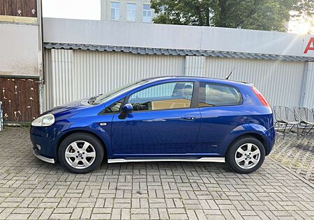 Fiat Grande Punto 1.4 8V Active /Klima