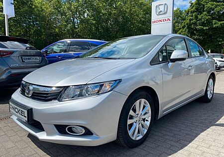 Honda Civic Lim. 1.8 Comfort Automatik/Winterräder
