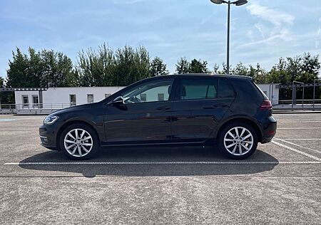 VW Golf Volkswagen 2.0 TDI (BlueMotion Technology) Comfortline