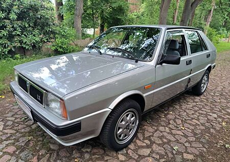 Lancia Delta 831