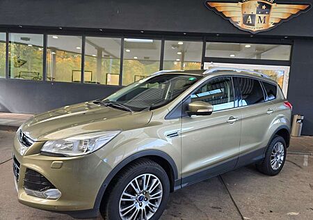 Ford Kuga 2.0 TDCi AUTOMATIK 4x4 Titanium NAVI/AHK