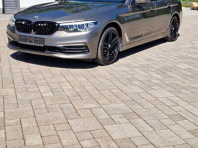 BMW 520 520d Touring | Scheckheft | Bremsen & Service NEU