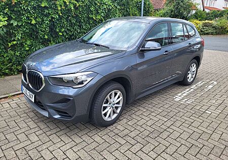 BMW X1 Allrad/Automatik/Navi/Tempomat/PDC