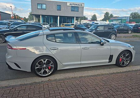 Kia Stinger GT 4WD 3.3 Motor NAVI LEDER KAMERA