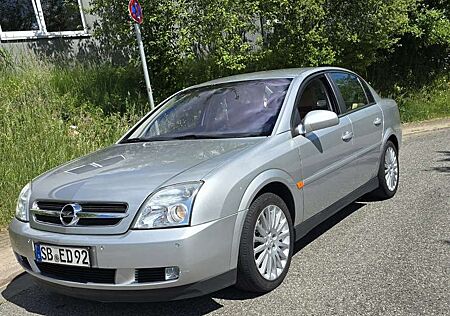 Opel Vectra 1.8 16v 8 Fach Bereift + Park Sensoren