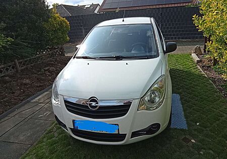 Opel Agila 1.0