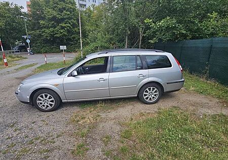 Ford Mondeo 1.8 Turnier Futura