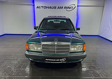 Mercedes-Benz 190 D 2.5 Avantgarde verde SHD AHK ALU CARPASS