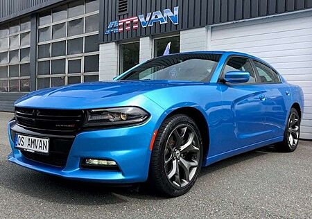 Dodge Charger V6 F1 Schaltung Alu 20" Kamera PDC ....