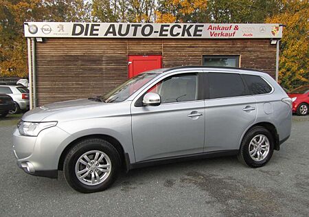 Mitsubishi Outlander 2.2 DI-D ClearTec Invite 4WD