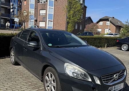 Volvo S60 Kinetic