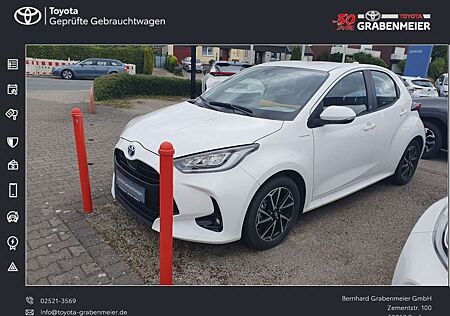 Toyota Yaris Hybrid 1.5 VVT-i Team Deutschland