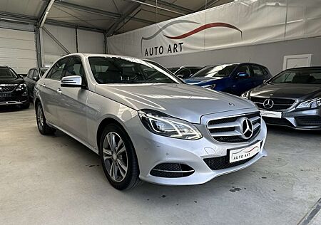 Mercedes-Benz E 220 Avantgarde*BlueE*LED*Pano*Navi*SHZ*Tempom