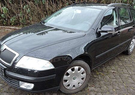 Skoda Octavia Combi 1.6 FSI / Klimaautomatik