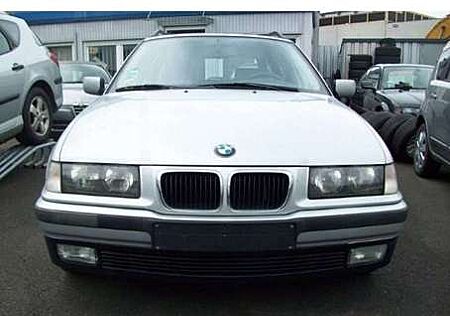 BMW 320i 320 touring