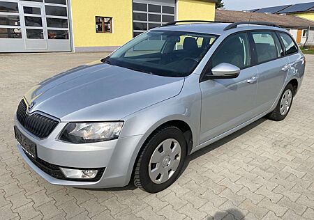 Skoda Octavia Ambition 4x4 Green Tec, Regensensor