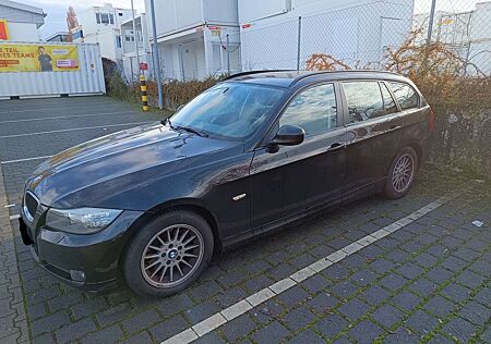 BMW 318i 318 Touring Aut.