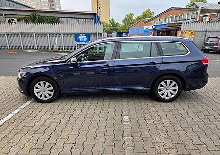 VW Passat Variant gebraucht kaufen VW Passat Variant Volkswagen 2.0 TDI Comfortline