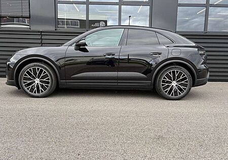 Porsche Macan Electric 4 LUFT PANO-BOSE-PAS-EL.AHK-2DP