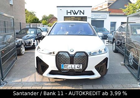 BMW iX 40 xDrive Sport"VOLLAUSSTATTUNG" 8 Fach Ber.