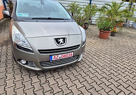 Peugeot 5008 Diesel HDI FAP 110 Business-Line