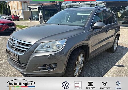 VW Tiguan Volkswagen Sport&Style 2.0TDI 4MOTION,AHK,NAVI,SCHECKHEFT
