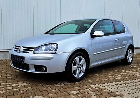 VW Golf Volkswagen V Lim. United + Tüv neu + Xenon + 1. Hand
