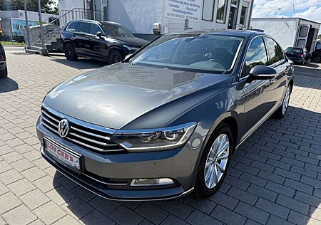 VW Passat Volkswagen Lim. Highline/Navi/Kamera/Led/Alcantara