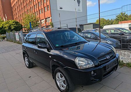 Hyundai Tucson 2.0 GLS (4WD)