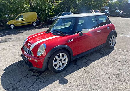 Mini Cooper S XENON LEDER PDC TÜV 12/26