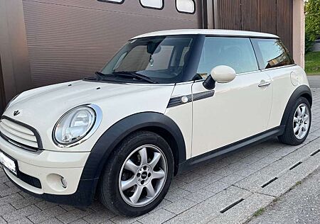 Mini ONE -Volleder-Panorama-Klima-SHZ-TÜV-Garantie