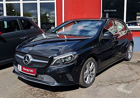 Mercedes-Benz A 180 URBAN 2017 NAVI LED nur 45tKM!