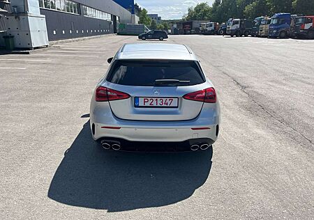 Mercedes-Benz A 180 AMG Line