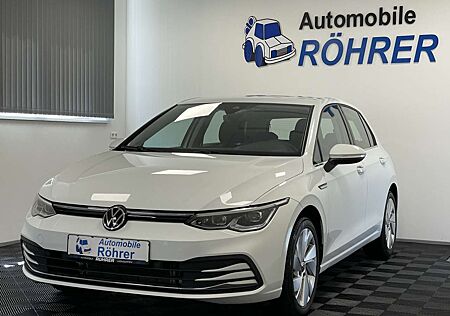 VW Golf Volkswagen VIII 1.5 eTSI DSG BlueMotion Style
