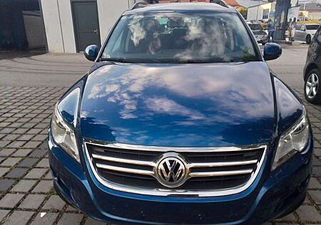 VW Tiguan Volkswagen Track & Field 4Motion