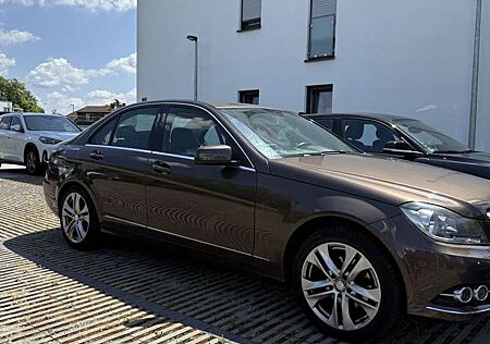 Mercedes-Benz C 180 CDI DPF (BlueEFFICIENCY) 7G-TRONIC Avantgarde