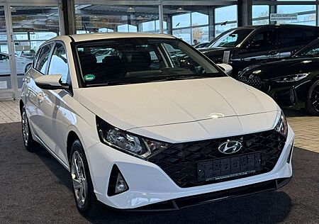 Hyundai i20 Select Mild-Hybrid Automatik beheizb. Lenkrad DAB