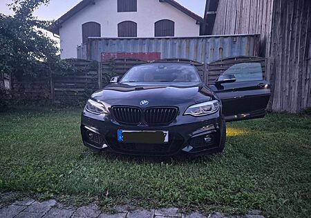 BMW 220i 220 Cabrio Aut. M Sport