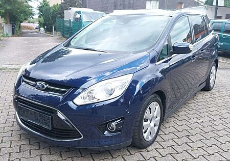 Ford Grand C-Max Titanium