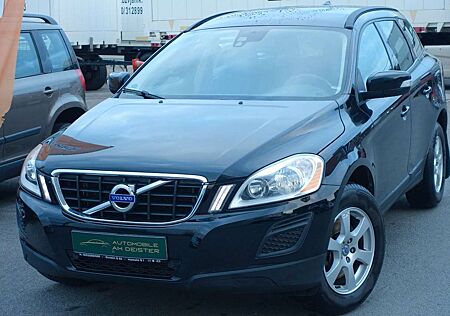 Volvo XC 60 XC60 Kinetic Drive*LED*AHK*SHZ*NAVI*5-ZYLINDER**