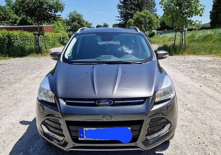 Ford Kuga SUV Titanium mit 59800km