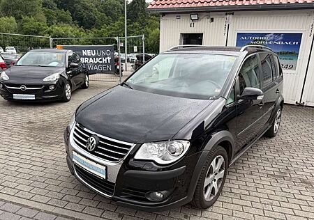 VW Touran Volkswagen CrossTouran