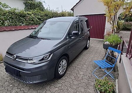 VW Caddy Volkswagen Life 1.5 I TSI EU6( Unfallfrei) Privatverkauf