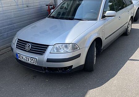 VW Passat Variant Volkswagen Trendline