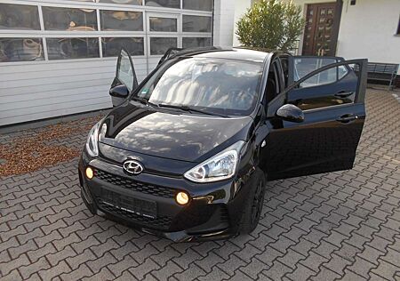 Hyundai i10 1.0 blue Classic /Klimatr./1Hd./scheckh./Alu/Sitzh